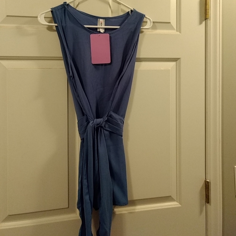 Blue tie waist top two hearts nwt medium